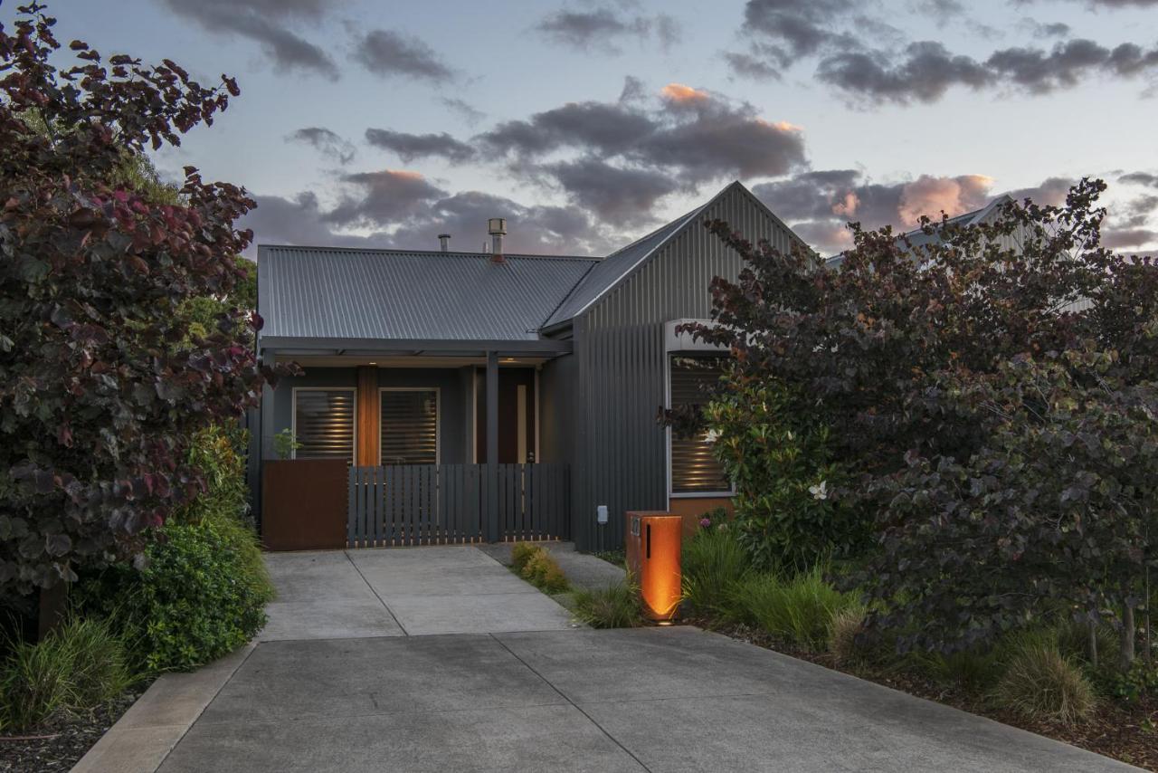 Mews Cottages Gisborne Eksteriør billede